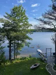 Half Moon Lake, Barnstead, NH vacation house on water front with firepit