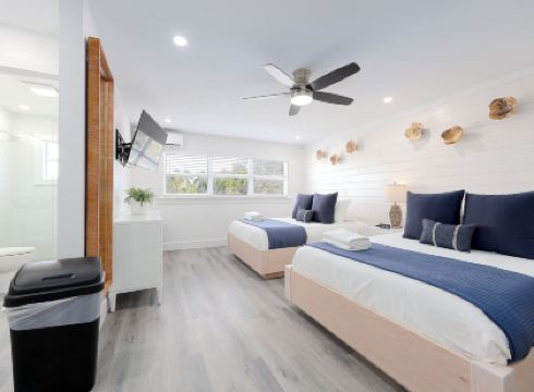 Siesta Key Beach Resort and Suites