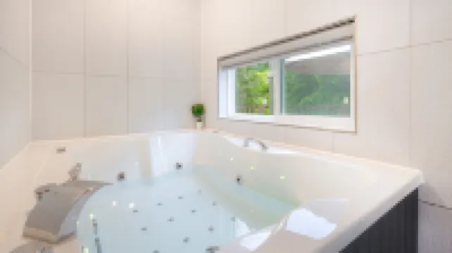 加平甘城216泳池別墅旅館