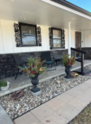 Cozy   Minutes to Weston, World Cup, Other Kansas City Venues.