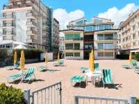 Seafront apartment with private parking