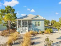 Pet Friendly Beach House - Salt Therapy - Boutique