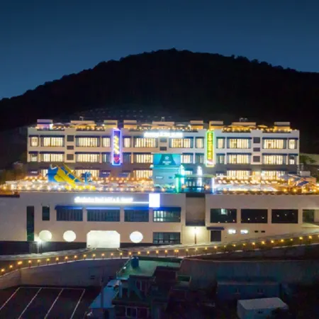 Yeosu Abrico Pool Villa and Resort