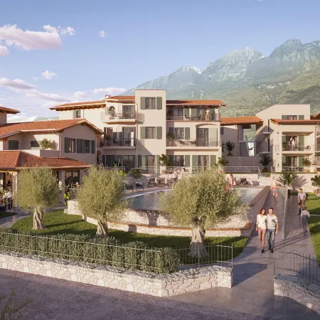 June Stay Lake Garda