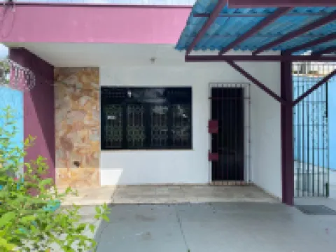 อาซาอิเซโร โฮสเทล