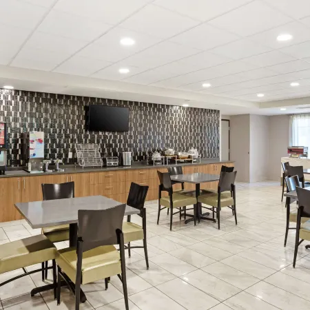 Best Western Plus Coalinga Inn