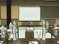 Cozzy Stay Hotel Semarang by Sinergi Hotels near WaterBlasterID