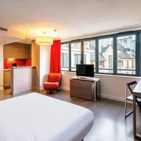 B&B HOME Caen Centre Gare