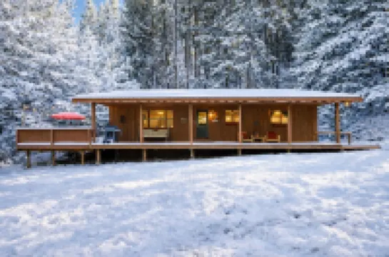 Bear Paw 2 Bedroom Home by NW Comfy Cabins by RedAwning