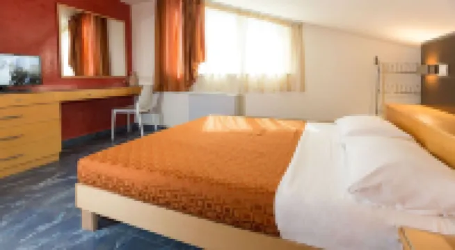 安奇塞馬雷度假公寓