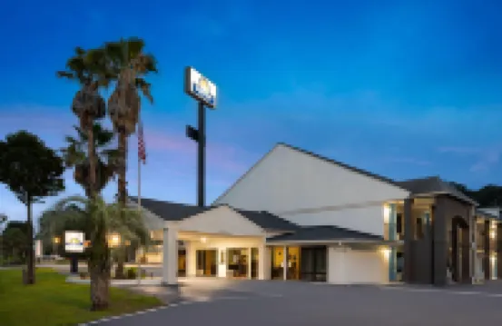 Days Inn by Wyndham Hardeeville Near Hilton Head