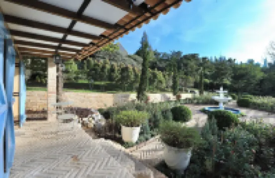 Moon River Village Hotels near Wat Khao Phaeng Ma