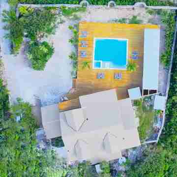 Ultimate Outdoor Living, in the Heart of Exuma, High above it All Hotel Exterior