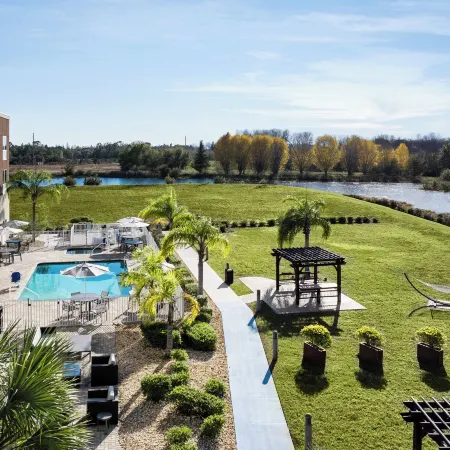 Holiday Inn Express & Suites TRINITY by IHG