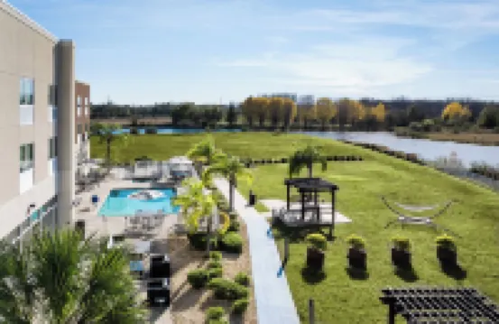 Holiday Inn Express & Suites TRINITY by IHG