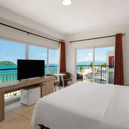 Decameron Isla Coral Guayabitos Ramada All Inclusive Resort