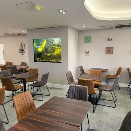 Icon Hotel