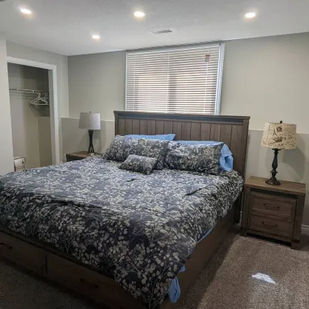 Doctor's Lounge - An Executive Home in Niagara
