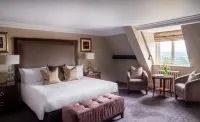Nutfield Priory Hotel & Spa - Pools