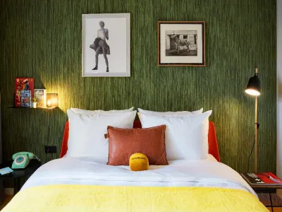 فندق ماكس براون سيفنث ديستريكت، ضمن مجموعة سيركل Hotels near نيوباو. .07