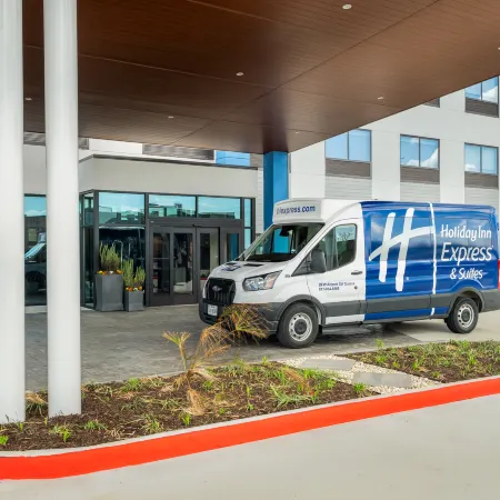Holiday Inn Express & Suites DFW Airport Southwest - Euless by IHG