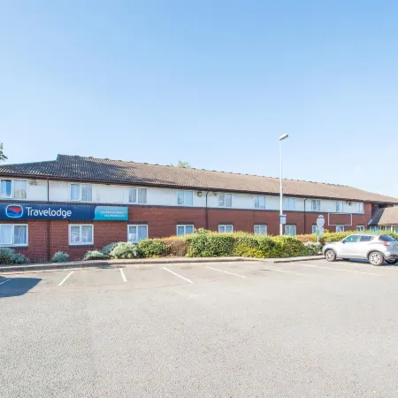 Travelodge Heathrow Heston M4 Westbound Отели рядом с достопримечательностью «Фелтхам»
