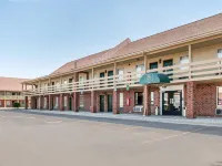 Quality Inn Hotels in Findlay