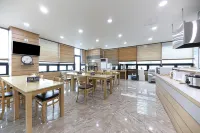 Suncheon Vogue Tourist Hotel