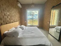 Lake Villa 3 Bedrooms Hotels in 