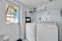 Coquina Cottage 2 Bedroom Cottage by RedAwning - Condos