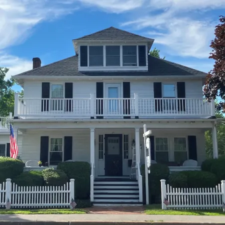 The Nicholson Inn