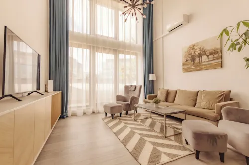 Zen Central Apartments - Homestays