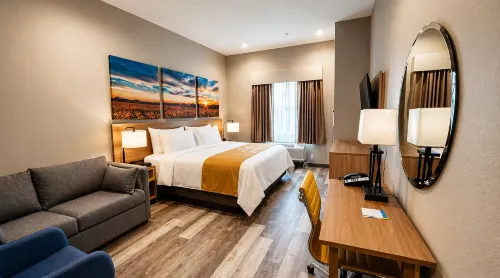 Days Inn & Suites by Wyndham Greater Tomball