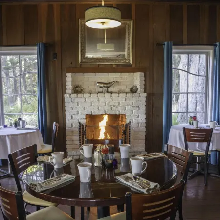 Inn at Schoolhouse Creek