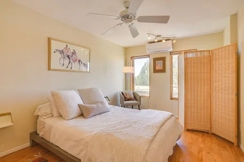 Modern Santa Fe Desert Loft w/ Fireplace! - Condos