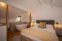 Beautiful Luxury one bedroom retreat in Far Sawrey - Balkoner