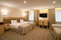 Zvezda Hotel Các khách sạn ở 