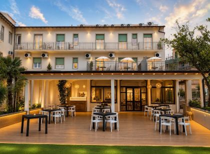 Primo Hotel