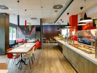 Ibis Frankfurt Airport - breakfast