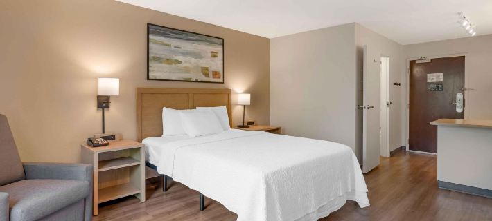 Extended Stay America Suites - St Petersburg - Clearwater - Executive Dr Hotels in Pinellas County