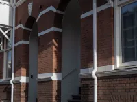 Hotel Zest Den Haag - Scheveningen Отели рядом с достопримечательностью «Театр «Циркус»»