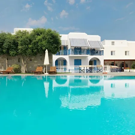 Polos Hotel Paros