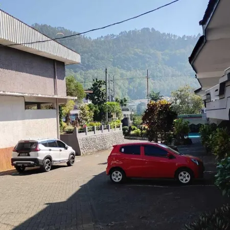 Hotel Nirwana Batu
