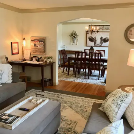 The Little Italy of Niagara Falls Bed & Breakfast