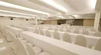 The Regent Ubon Hotel - bar