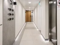 Victory Apartments - Close to the Airport & Ocean Village Hotels in Gibraltar