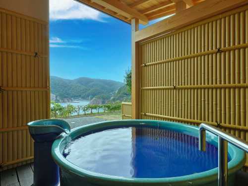 奧伊根温泉 油屋本館