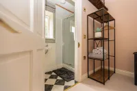 North Norfolk Garden Retreat with Private Hot Tub - 4-Star