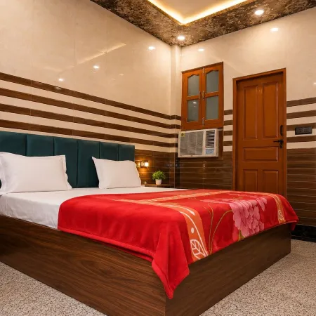 Hotel Ramkesarrai Near Shri Ram Janmabhoomi Temple, Ayodhya