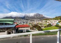 BKaap2 Queens and Kings Guest House - 2-Star